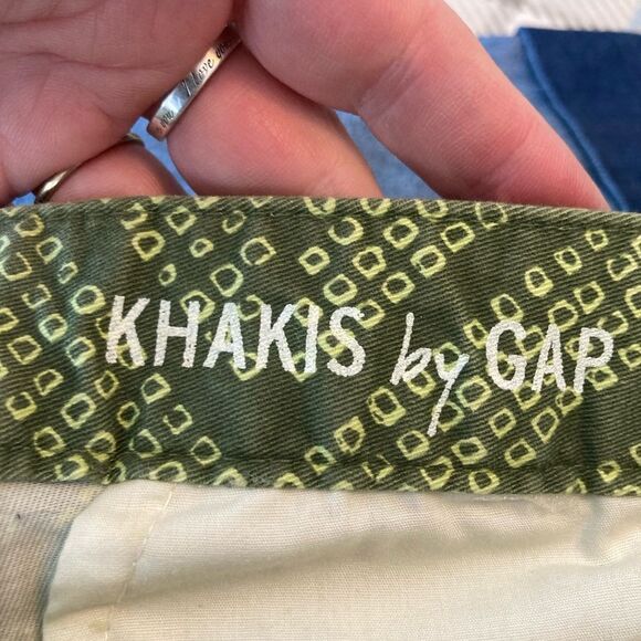 Gap geometric skinny khakis, cool print army green w/ deep yellow& white - Picture 8 of 10